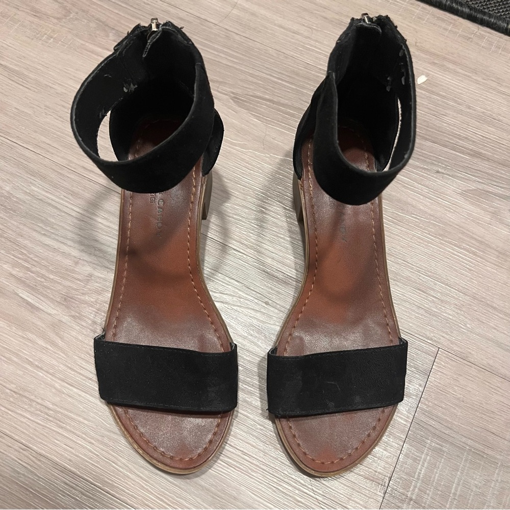 Rock & Candy by Zigi Low Block Heels